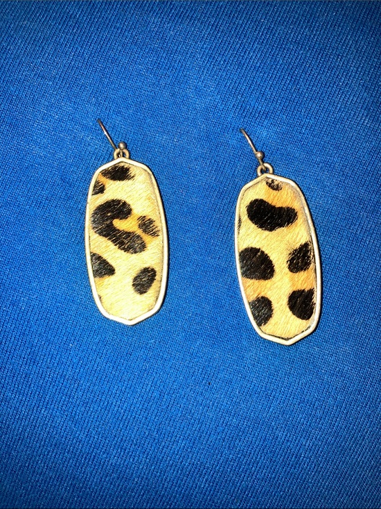 Jewelry - Leopard Print Drop Earrings - Gold Tone with Black Spots